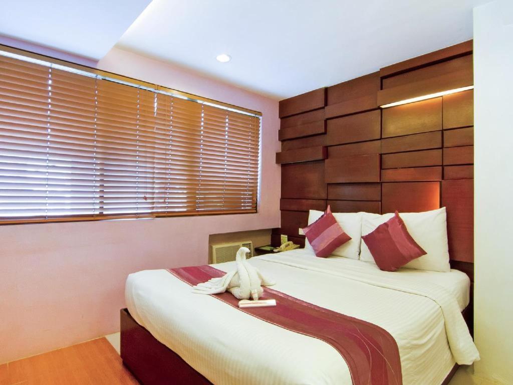 Acl Suites Bandar Quezon Luaran gambar