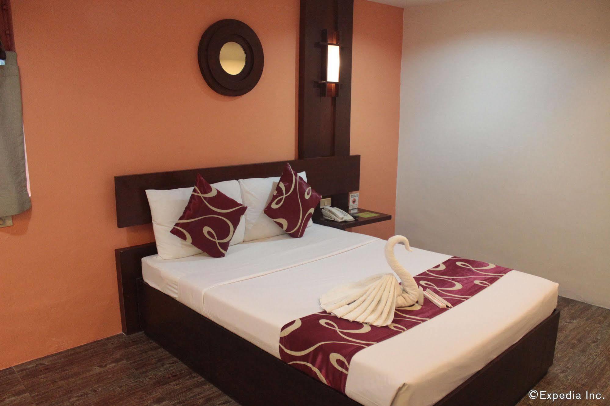 Acl Suites Bandar Quezon Luaran gambar