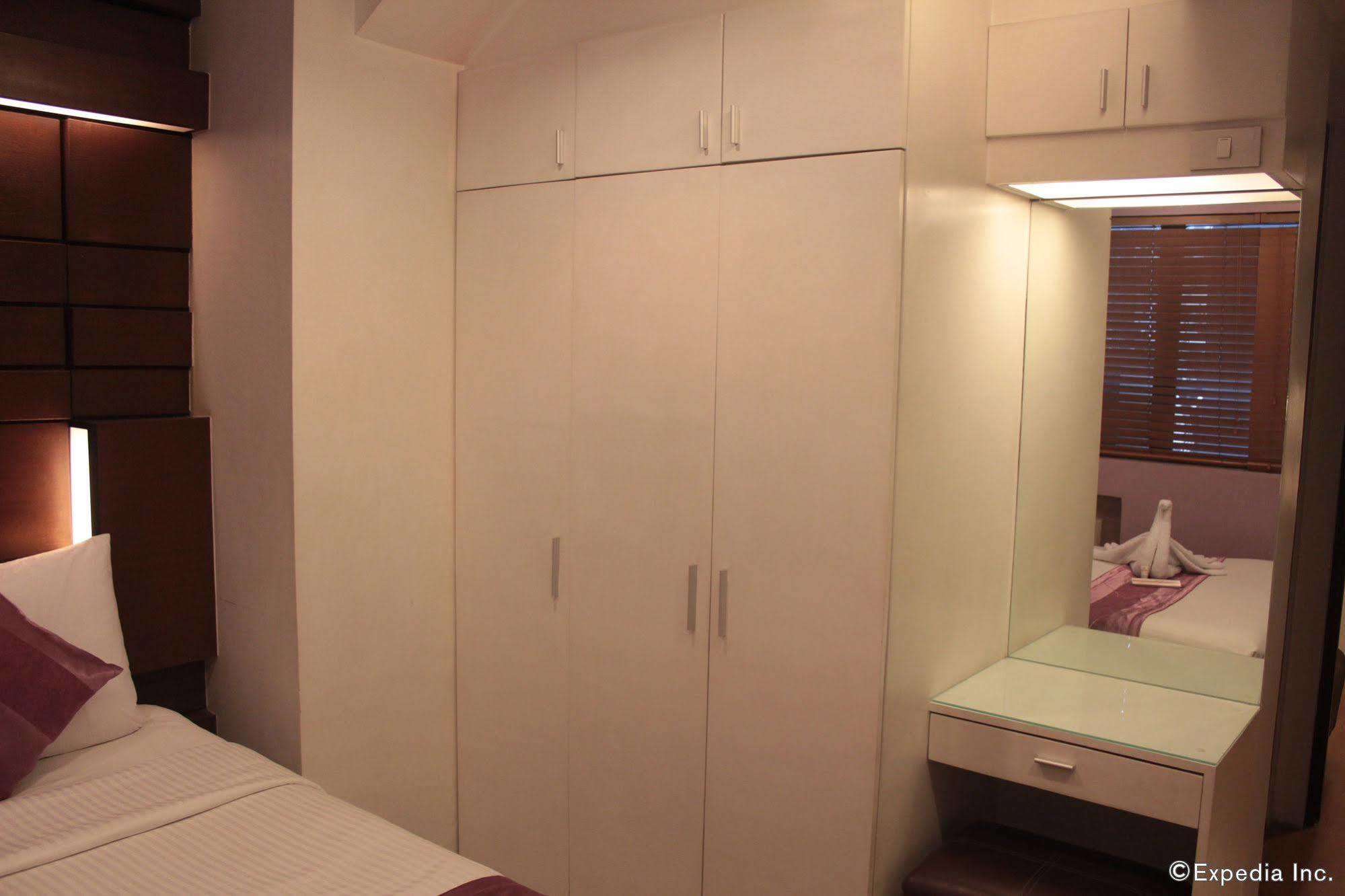 Acl Suites Bandar Quezon Luaran gambar