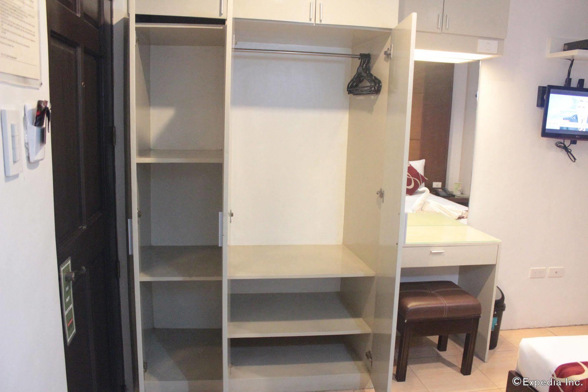 Acl Suites Bandar Quezon Luaran gambar