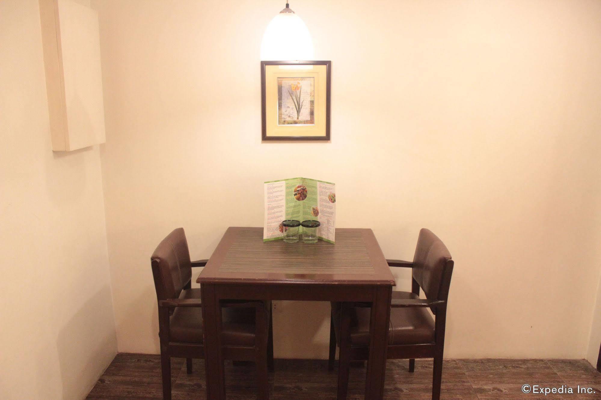 Acl Suites Bandar Quezon Luaran gambar